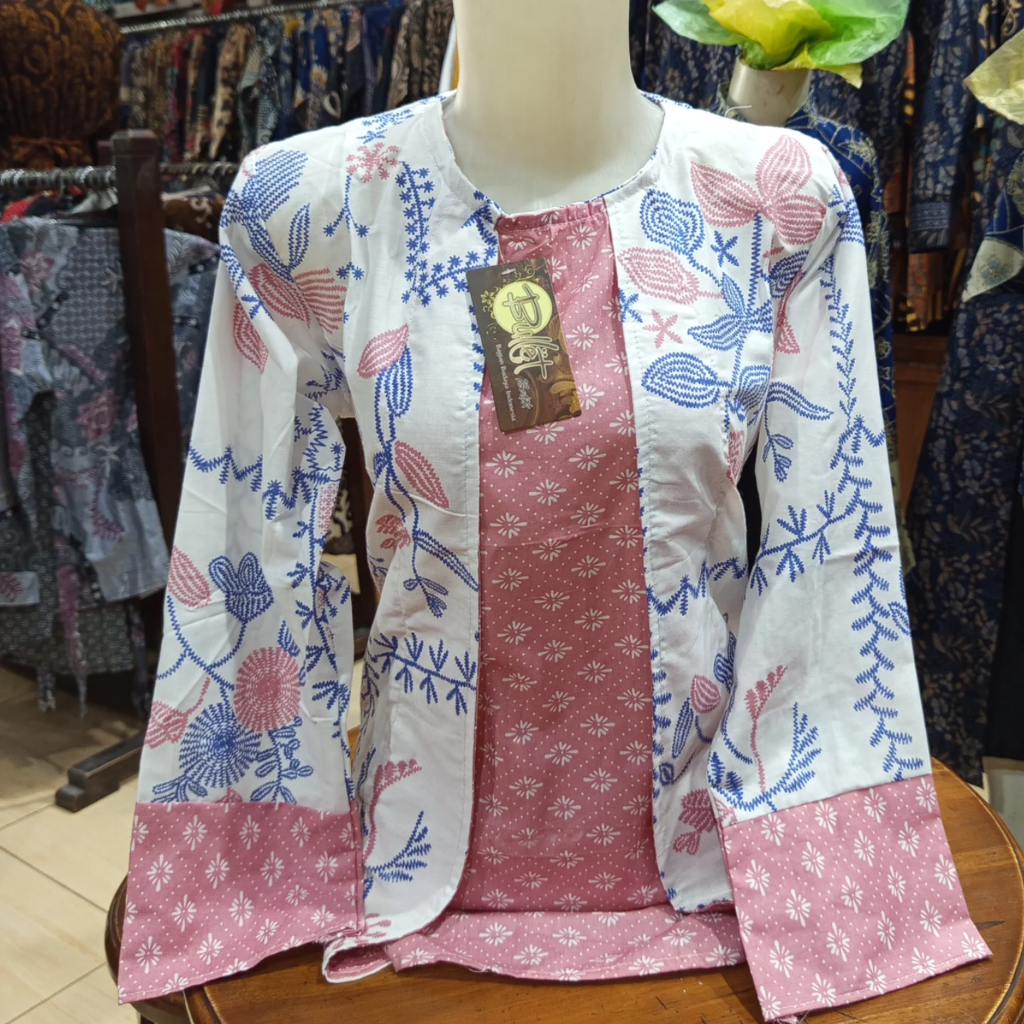 Galeri Bullet Batik Tegal