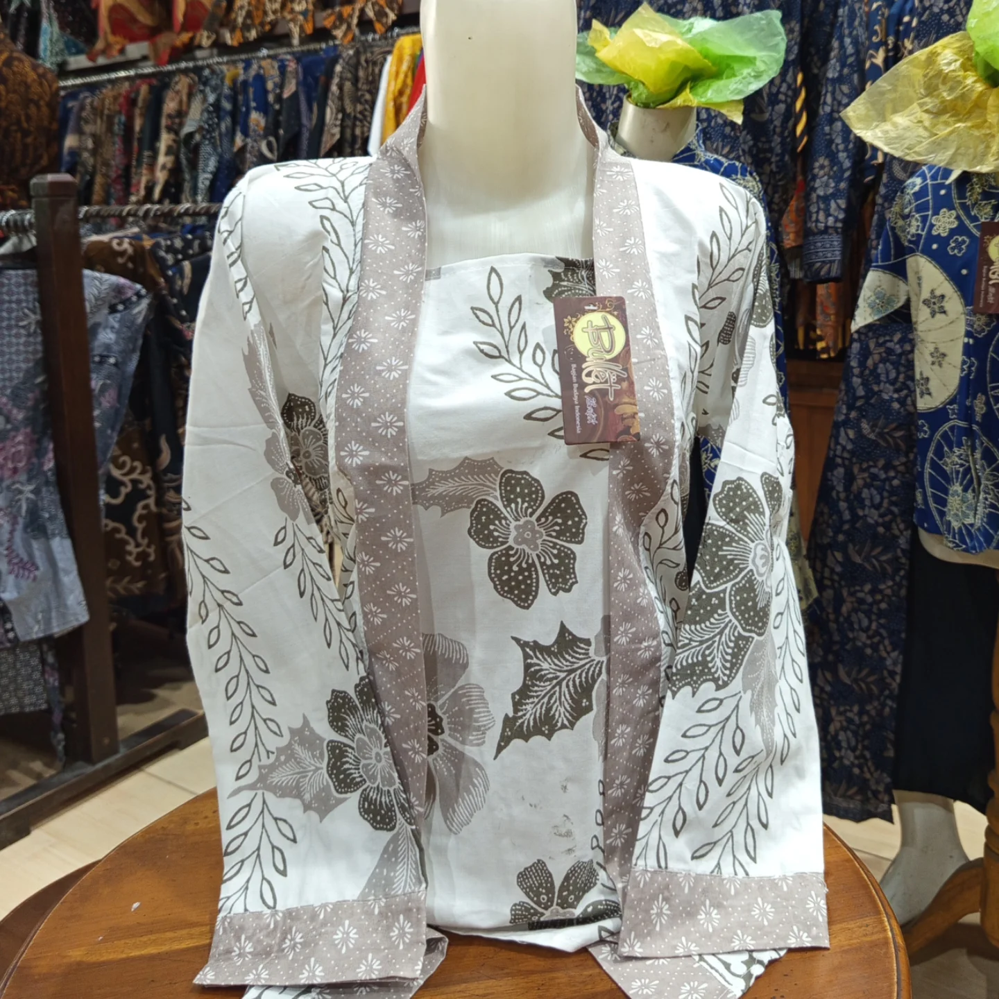 Galeri Bullet Batik Tegal