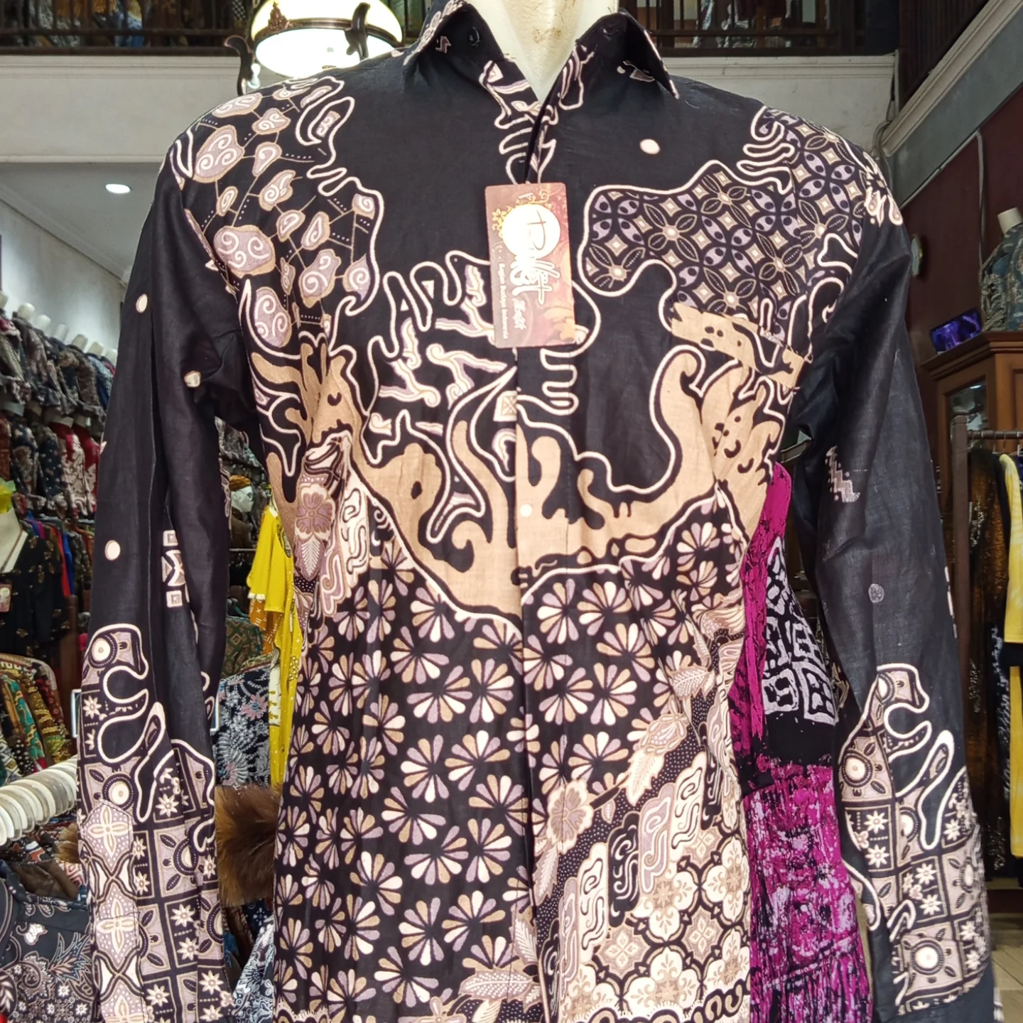 Galeri Bullet Batik Tegal